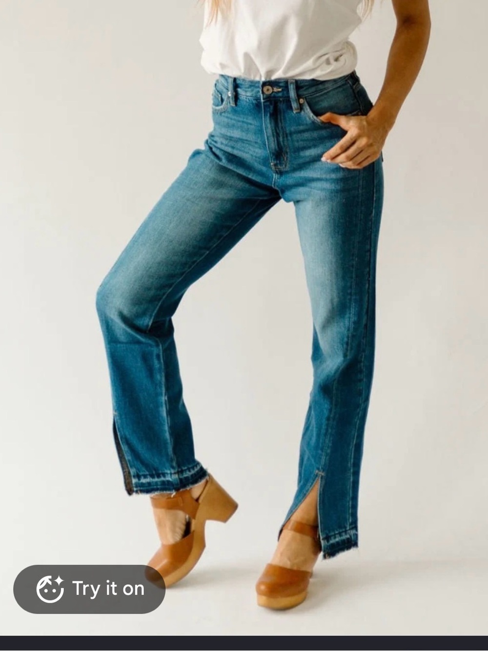 EUC KanCan 90s High-Rise Split Leg Jeans – Size 9/28